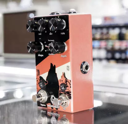 Store Special Product - Walrus Audio - Monument Tremolo V2 Pedal